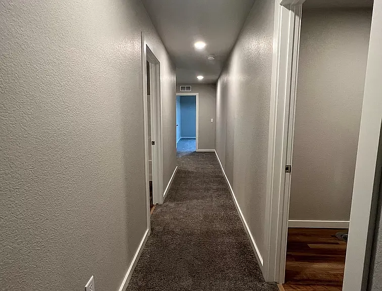 3655 Ronald Reagan Ave — Photo 34