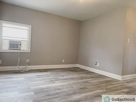 5th image of 6215 Wainwright Dr #A