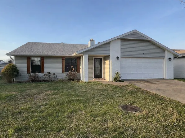 219 Winesap Ln, Bentonville, AR 72712