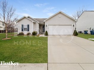 688 Harbor Dr, Avon, IN 46123