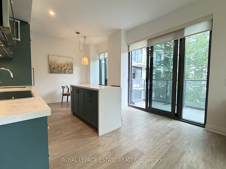 280 Howland Ave #326 — Photo 9