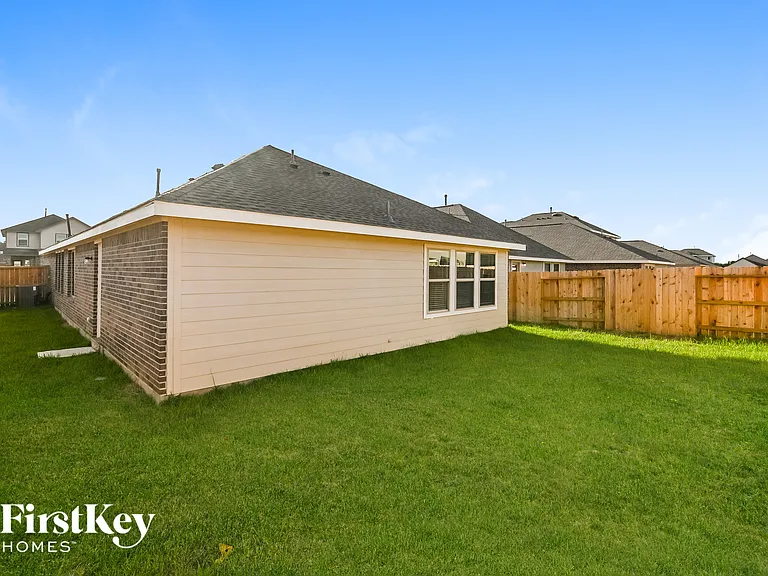 18442 Summit Ranch Dr — Photo 15