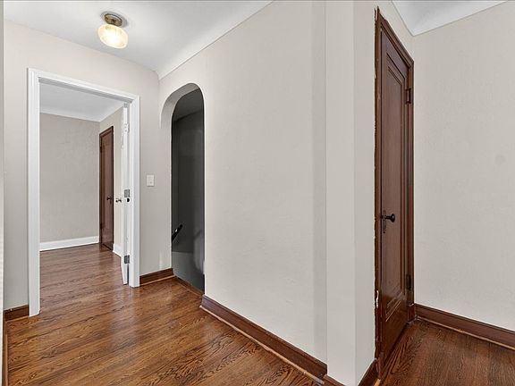 5th image of 4008A Oleatha Ave #0