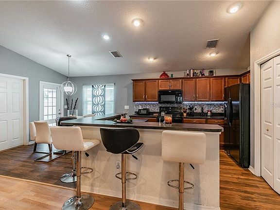 3rd image of 1006 Chandler Snowden Ct