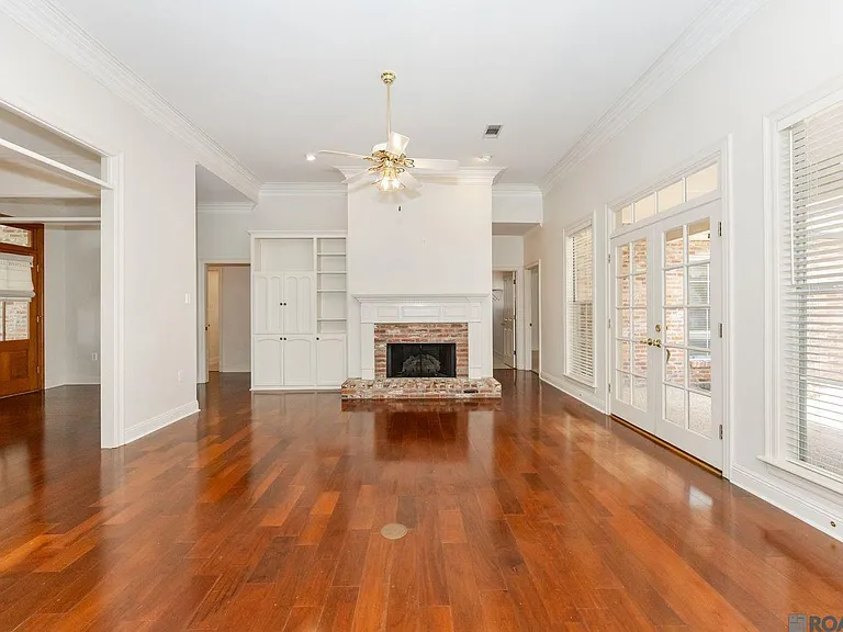 1738 Great Oak Dr — Photo 7