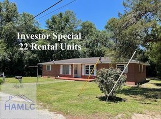262 S 3rd St, Jesup, GA 31545