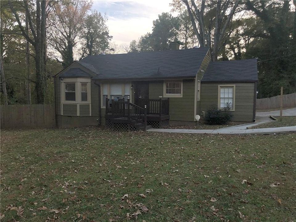 1st image of 1728 Venetian Dr SW
