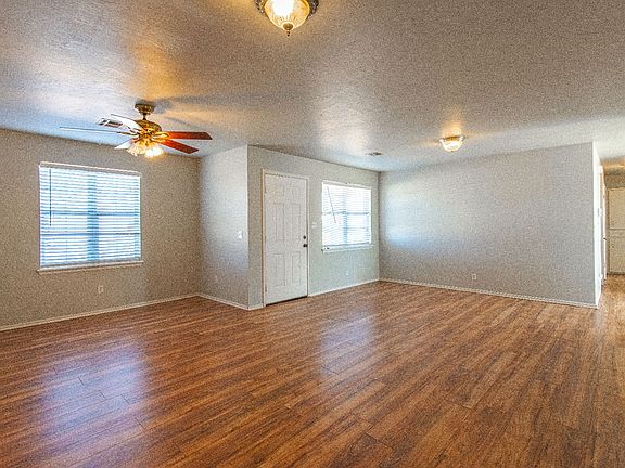 5th image of 733 N Norman Ave #1