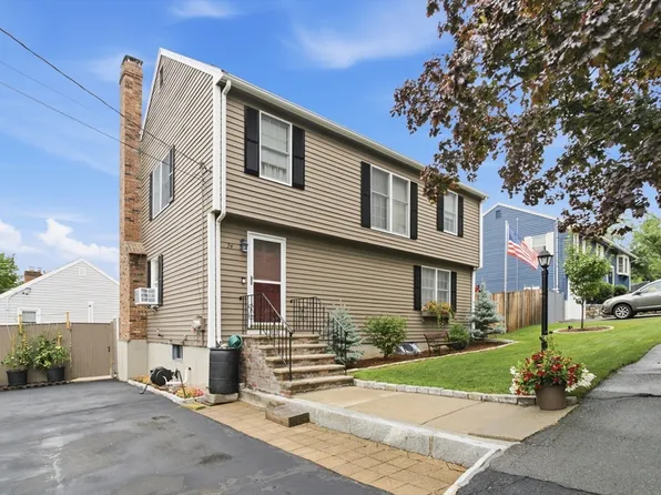 74 Maplewood Rd, Lynn, MA 01904