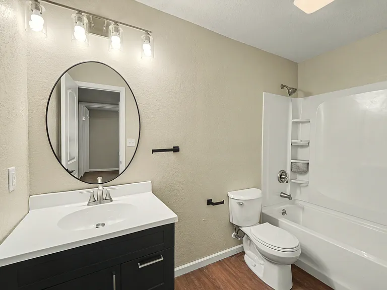 2140 E Crawford St #1 — Photo 6