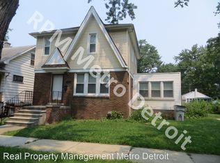 346 W George Ave, Hazel Park, MI 48030