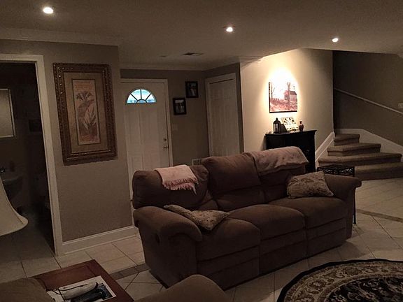 2nd image of 183 Meadow Dr