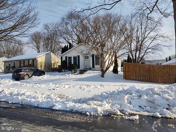 2nd image of 7503 Brenish Dr