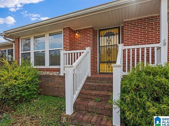 3rd image of 21984 Main St