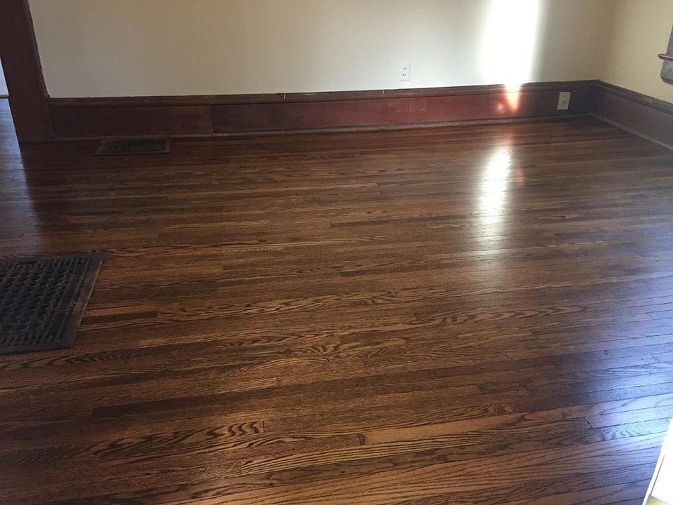 1st image of 218 Sturges Ave