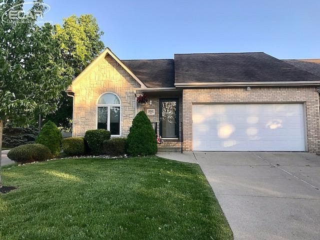 1st image of 6048 Steeplechase Dr