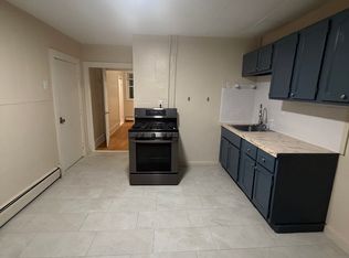 321 Maverick St #2, Boston, MA 02128