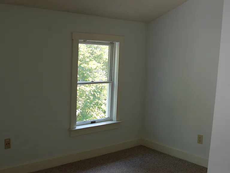 724 W Washington St #1 — Photo 11