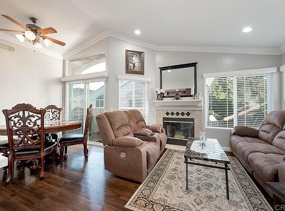 2nd image of 409 Sanibelle Cir Unit 51