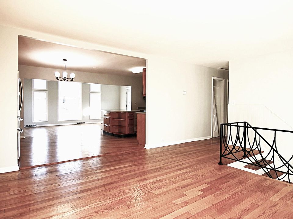 7835 Jonquil Ln, Woodridge, IL 60517 Zillow