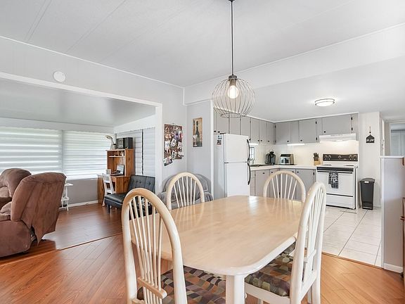 5th image of 2309 SW 83rd Terrace