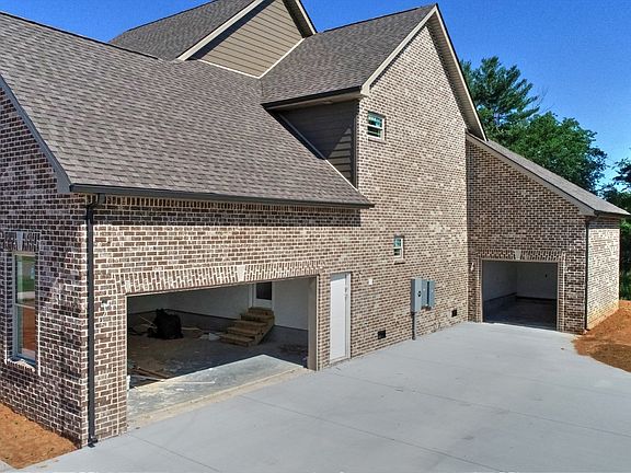 5th image of 1709 Northside Dr