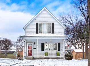 419 10th Ave S, Fargo, ND 58103