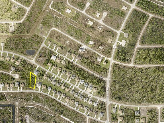 2nd image of 430 Willowbrook Dr