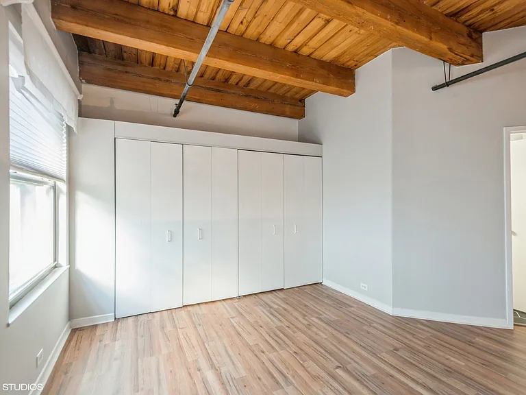 225 W Huron St #316 — Photo 9