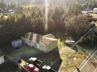 301 Airport Way, Lakeside, OR
