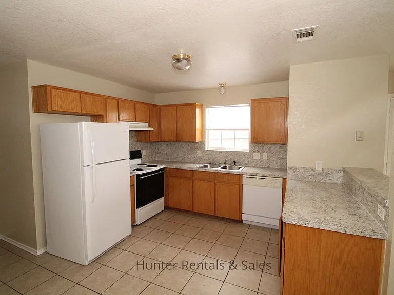 4504D Jeff Scott Dr — Photo 15