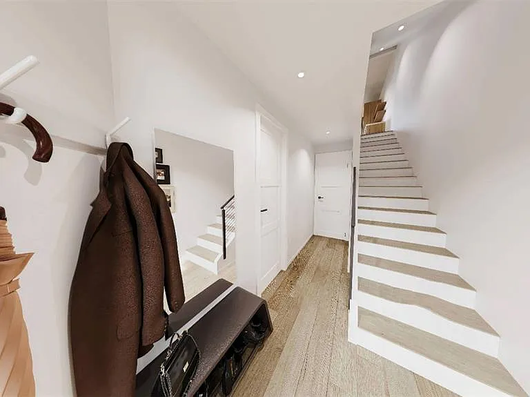 375 13th St N #1 — Photo 3