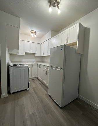 5th image of 331 Hospital St #1267713