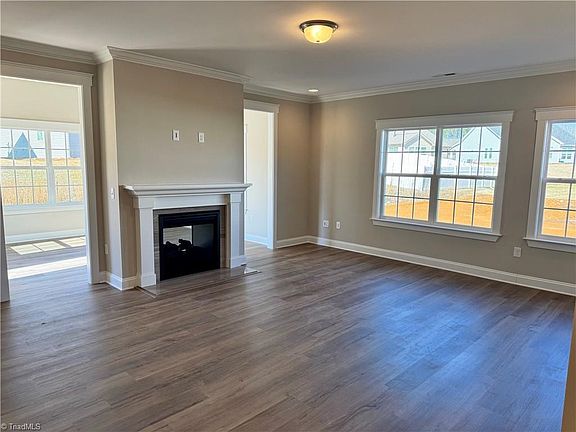 4th image of 1044 Fairhaven Dr Lot 100