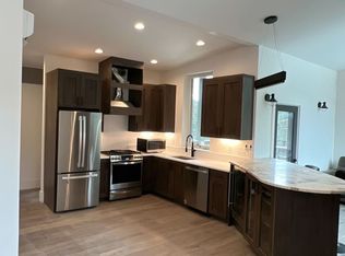 55200 Gallatin Rd, Gallatin Gateway, MT 59730