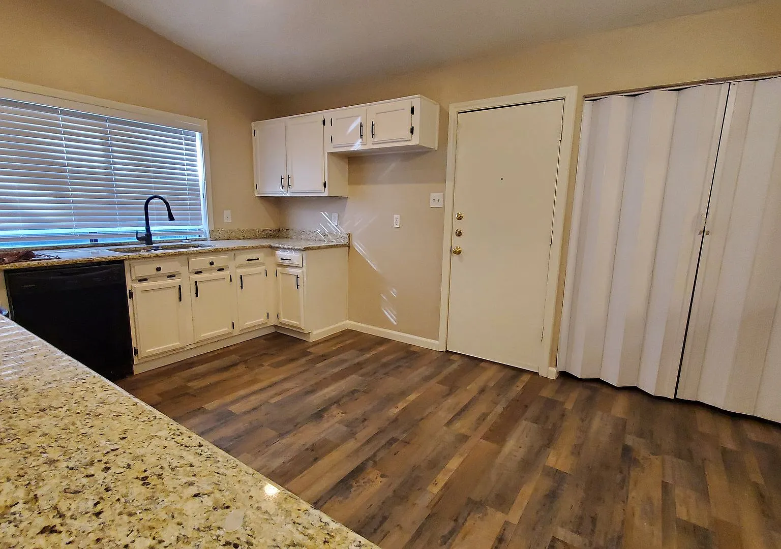 Come Home To Frisco — Photo 4