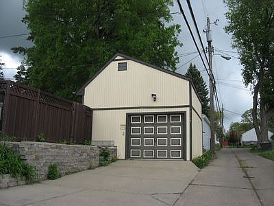 2nd image of 2114 Thomas Ave N