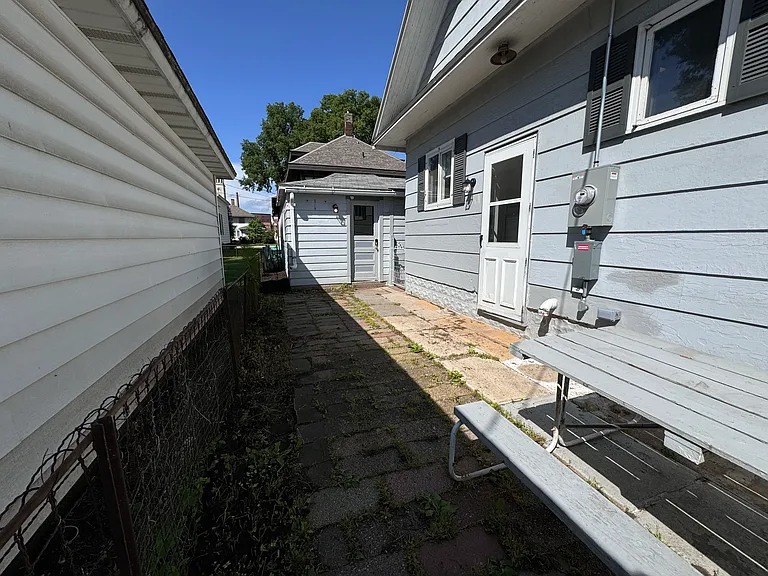 313 Chestnut St — Photo 28
