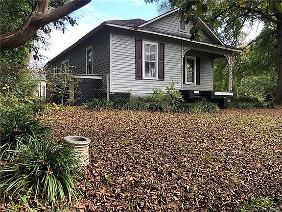 5th image of 1810 Wood St