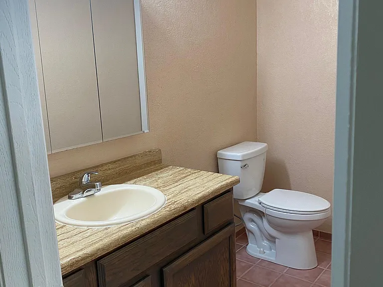 325 Catalina Dr — Photo 40