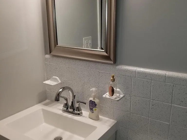 4701 Blue Bird Ct #E — Photo 12