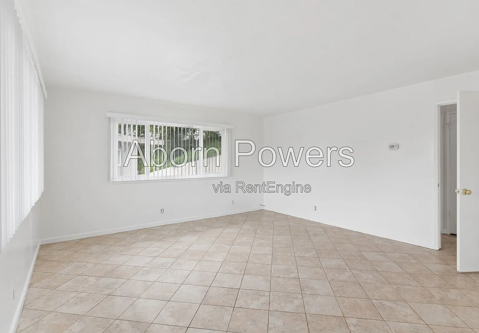 2 bed, 1.0 bath, 819 sqft, $1,645 — Photo 1