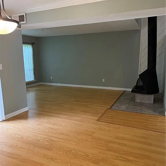 2638 Briarwood Dr SE — Photo 6