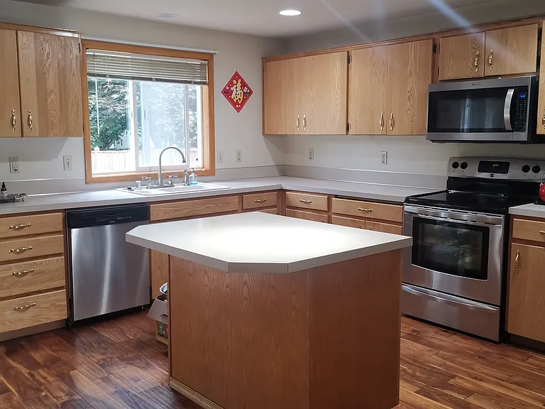 2720 NW Nahcotta St — Photo 11