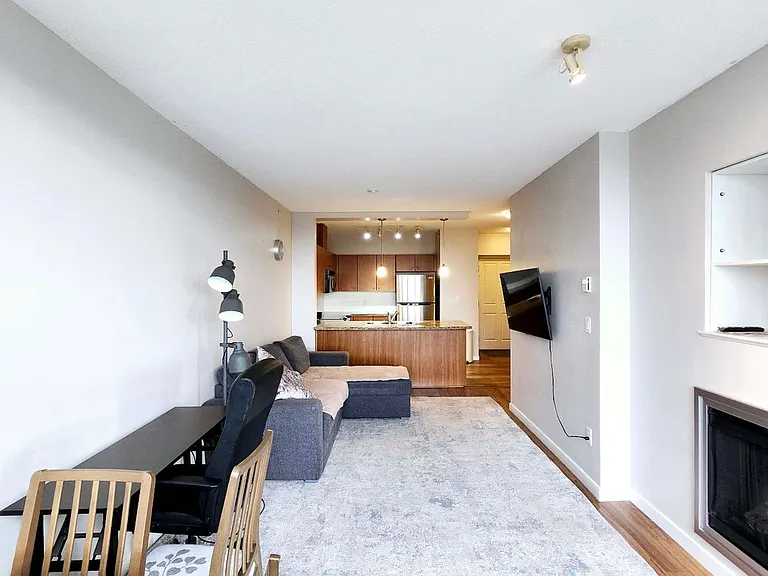 511 Rochester Ave #709 — Photo 7
