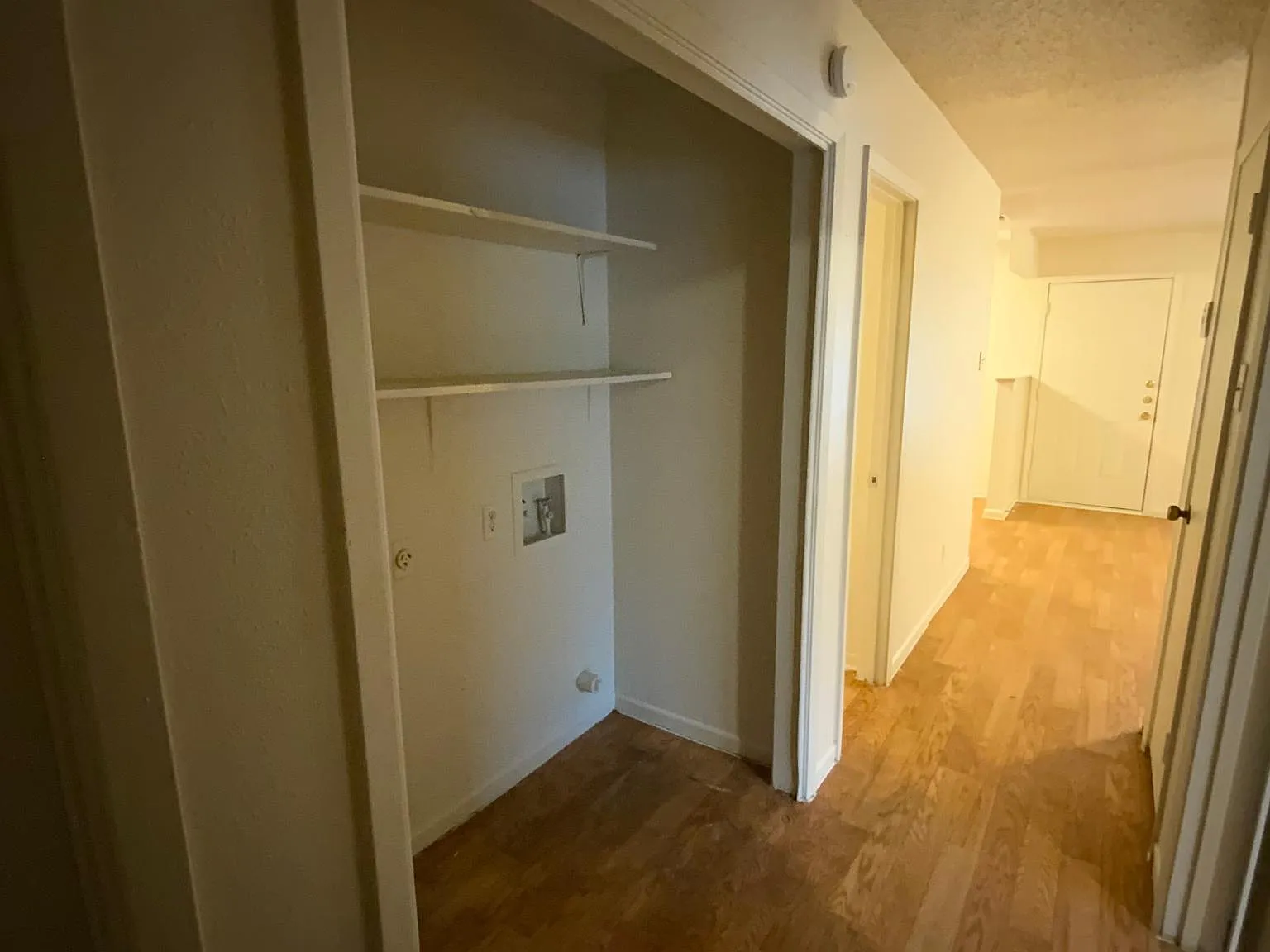 2 bed, 833 sqft, $795 — Photo 3