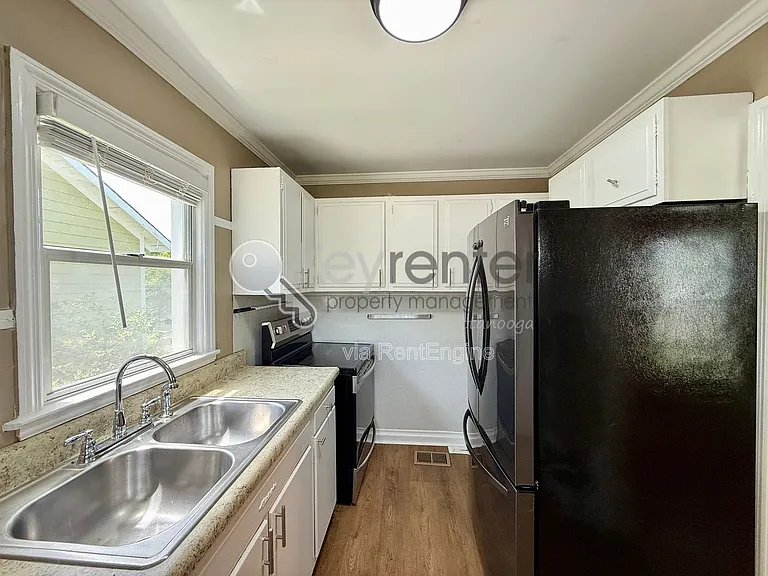 308 Druid Ln — Photo 5
