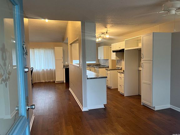 3rd image of 603 Summit St