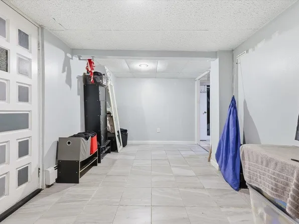 20 75th Street image 36 of 41