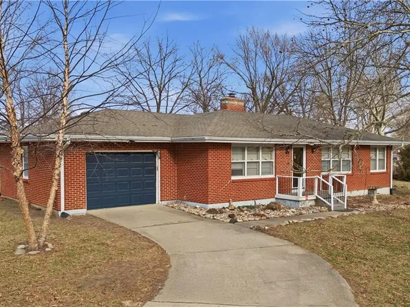 801 NW Thieme St, Grain Valley, MO 64029